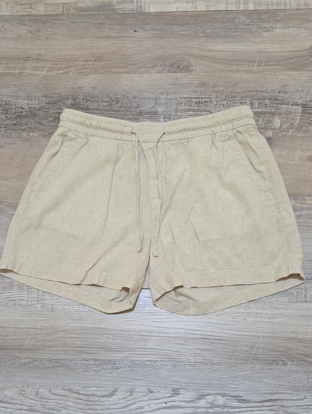 Old Navy Linen Cream Drawstring Shorts Womens M 4" Inseam